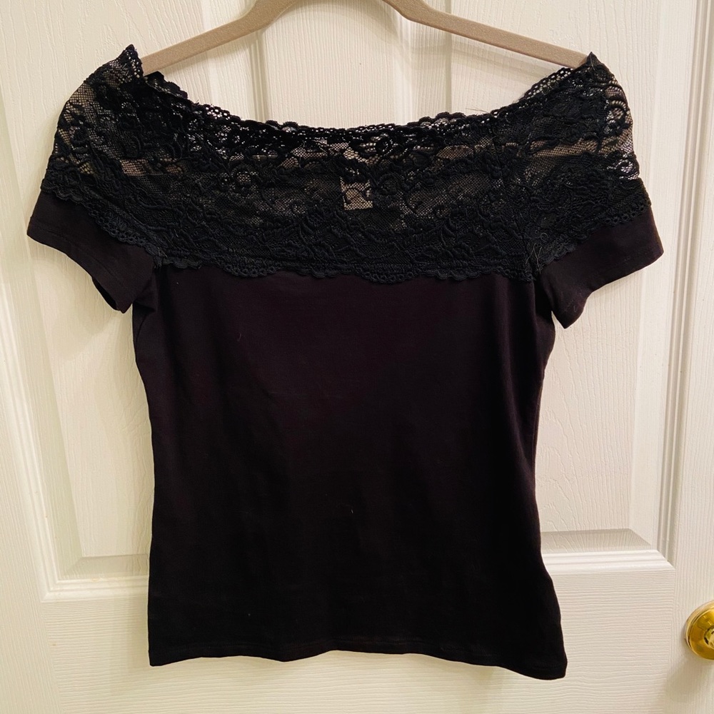 😀H&M Black Lace Shirt - Picture 3 of 6